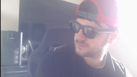 Snapshot of jonnybananas69 chatting on 05-02-26, 10:48 Jonny Bans online show from 05-02-26, 10:48