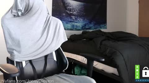 JonnyDieston online show from 06-07-26, 03:27