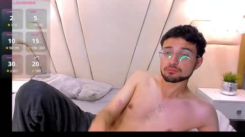 JonnyGreey online show from 11-30-25, 09:35