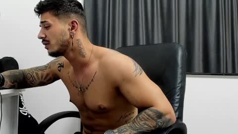 jonnyporn1 online show from 02-03-25, 03:20