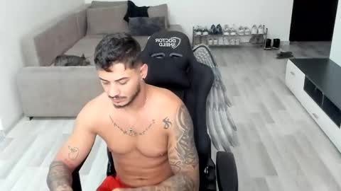 jonnyporn1 online show from 09-16-25, 11:00