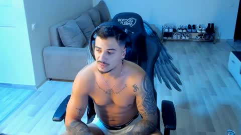 jonnyporn1 online show from 10-08-25, 01:58