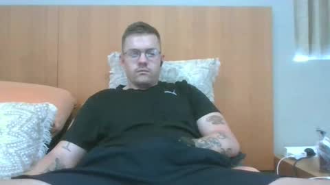 Snapshot of jonoy1995 chatting on 12-05-24, 12:41 jonoy1995 online show from 12-05-24, 12:41