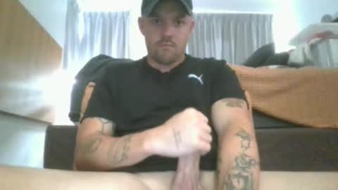 Snapshot of jonoy1995 chatting on 02-04-25, 04:37 jonoy1995 online show from 02-04-25, 04:37