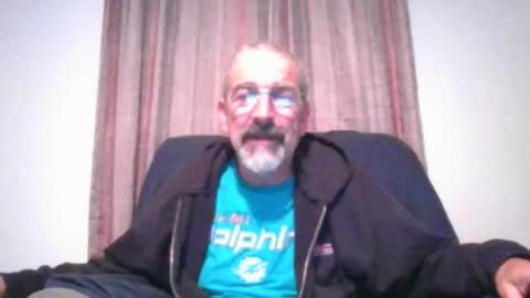 Snapshot of jony_five chatting on 12-06-24, 02:46 Jon online show from 12-06-24, 02:46