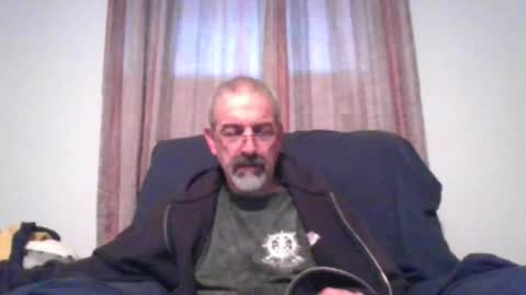 Snapshot of jony_five chatting on 12-08-24, 03:45 Jon online show from 12-08-24, 03:45