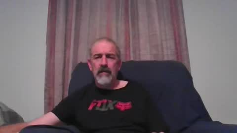 Snapshot of jony_five chatting on 12-16-24, 04:23 Jon online show from 12-16-24, 04:23