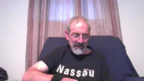 Snapshot of jony_five chatting on 12-18-24, 05:10 Jon online show from 12-18-24, 05:10