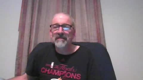 Snapshot of jony_five chatting on 02-11-25, 02:14 Jon online show from 02-11-25, 02:14