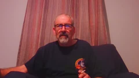 Snapshot of jony_five chatting on 09-19-25, 01:40 Jon online show from 09-19-25, 01:40
