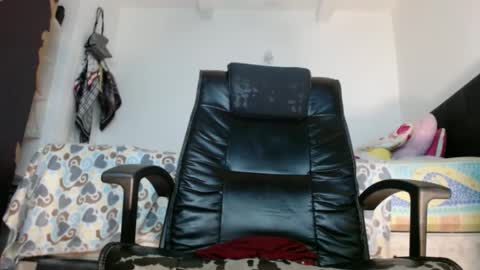 Snapshot of jordan33blake chatting on 12-07-24, 01:36 jordan33blake online show from 12-07-24, 01:36