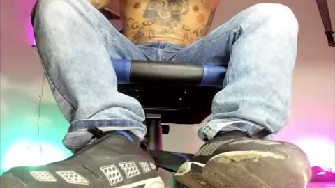 jordan33blake online show from 11-12-25, 01:06