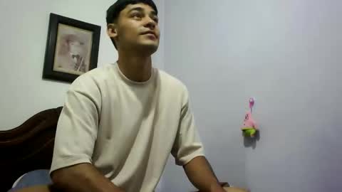 Snapshot of jordankk69 chatting on 10-05-25, 11:52 jordankk69 online show from 10-05-25, 11:52