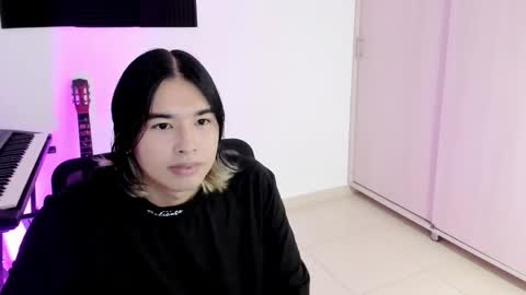 Snapshot of jordiwilldd chatting on 10-05-25, 01:04 Jiho online show from 10-05-25, 01:04