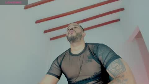 Snapshot of jorge_narvaez chatting on 06-02-26, 04:03 JORGE NARAVEZ online show from 06-02-26, 04:03