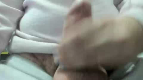 Snapshot of jortiz69x chatting on 10-27-25, 12:53 jortiz69x online show from 10-27-25, 12:53