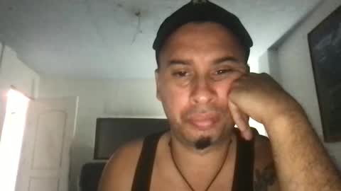 jose1234563 online show from 11-02-25, 10:01