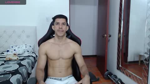 Snapshot of jose_rumbero91 chatting on 02-10-25, 11:57 jose_rumbero91 online show from 02-10-25, 11:57
