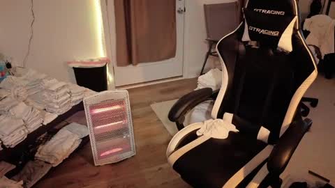 Josef online show from 04-09-26, 07:25