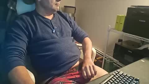 Snapshot of joselitocr chatting on 12-17-24, 05:58 Joselitocr online show from 12-17-24, 05:58
