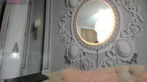 Snapshot of joselyn_sexy_ chatting on 01-24-25, 06:46 Katalina online show from 01-24-25, 06:46