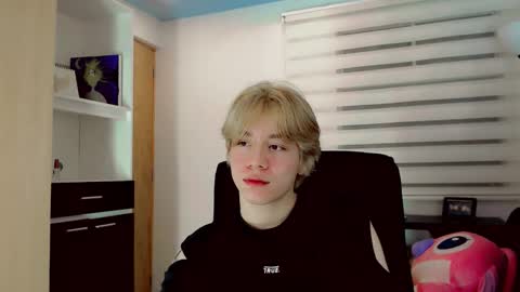 joseon_cute online show from 04-24-26, 03:42