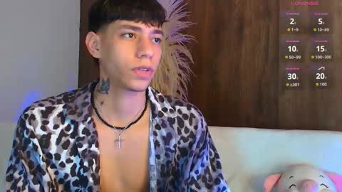 Snapshot of josep_davies chatting on 09-19-25, 10:32 Josep online show from 09-19-25, 10:32