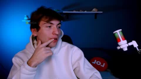 joseph_bear_ online show from 11-29-25, 07:50