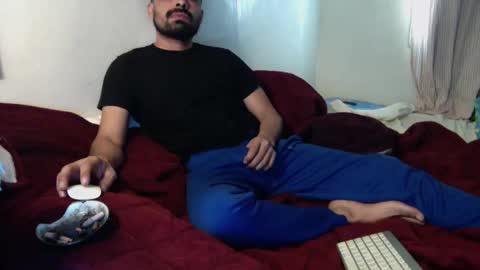 Snapshot of josephs1990 chatting on 01-12-25, 11:26 josephs1990 online show from 01-12-25, 11:26