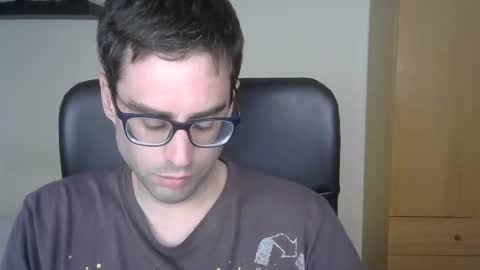 Snapshot of josevd chatting on 04-29-26, 02:10 Jose online show from 04-29-26, 02:10