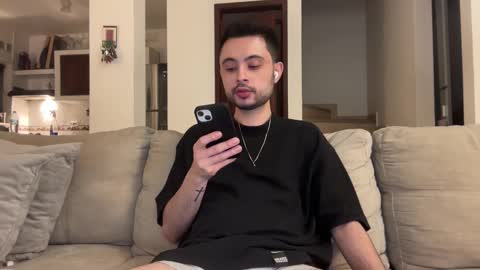 Snapshot of josezaens_ chatting on 09-21-25, 09:55 josezaens_ online show from 09-21-25, 09:55