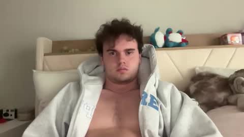 Snapshot of joshbarnett1035 chatting on 10-20-25, 01:44 joshbarnett1035 online show from 10-20-25, 01:44