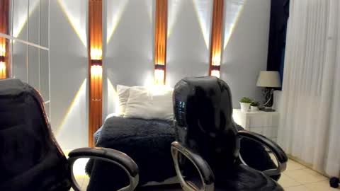 Snapshot of joshi_hot chatting on 09-10-25, 11:05 JOSH online show from 09-10-25, 11:05