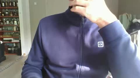 joshua154197 online show from 04-21-26, 07:47