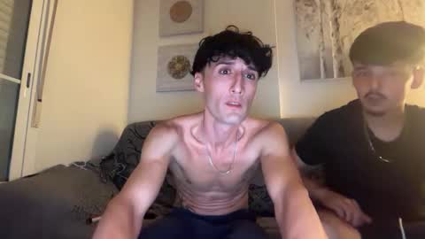 Snapshot of josjoseik chatting on 05-17-26, 10:39 MorbosoMaximo online show from 05-17-26, 10:39