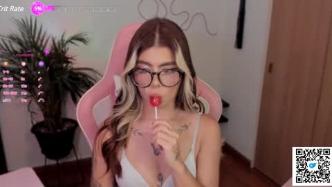 josephine   independent model    online show from 03-12-25, 08:31