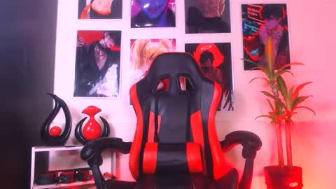 josue_linares online show from 06-11-26, 12:08