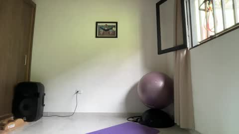 Snapshot of joulianogreco1 chatting on 05-10-26, 03:06 Im Jouliano online show from 05-10-26, 03:06