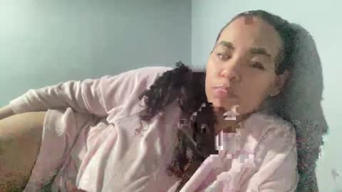 Snapshot of jousanie chatting on 09-12-25, 04:12 Josousie online show from 09-12-25, 04:12