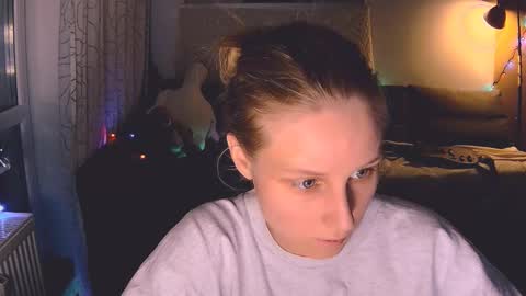 joy_keys online show from 12-17-24, 04:53