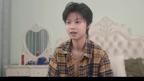 joycekay online show from 10-31-25, 08:32