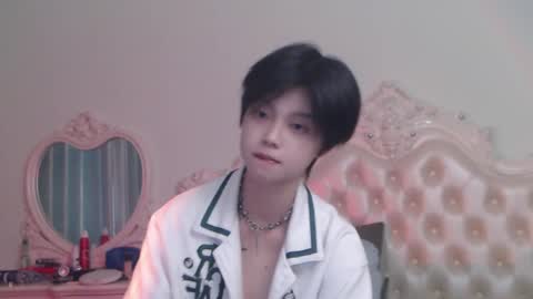 Snapshot of joycekay chatting on 05-15-26, 10:33 joycekay online show from 05-15-26, 10:33
