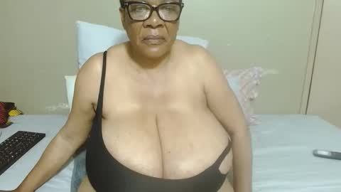 DairyQueen online show from 11-24-25, 12:43