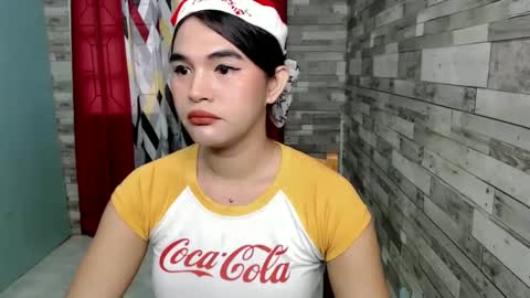 Snapshot of joycum_xxx chatting on 12-17-24, 10:00 JOY in your heart  online show from 12-17-24, 10:00