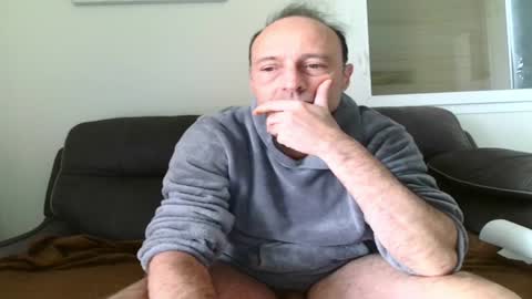 Snapshot of jpf421 chatting on 01-26-25, 02:19 exhib248 online show from 01-26-25, 02:19