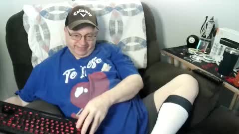 jpmel99 online show from 01-18-26, 08:34