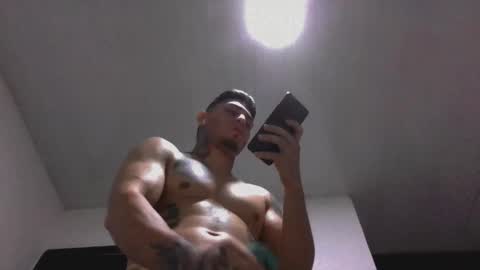 Snapshot of jq401055 chatting on 12-30-24, 02:42 Jaxxx67 online show from 12-30-24, 02:42