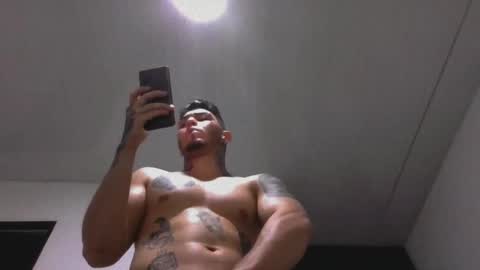 Snapshot of jq401055 chatting on 12-31-24, 07:29 Jaxxx67 online show from 12-31-24, 07:29