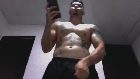 Snapshot of jq401055 chatting on 01-19-25, 10:28 Jaxxx67 online show from 01-19-25, 10:28