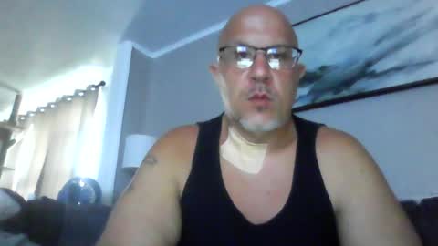 Snapshot of jr1871 chatting on 07-05-26, 12:12 jr1871 online show from 07-05-26, 12:12